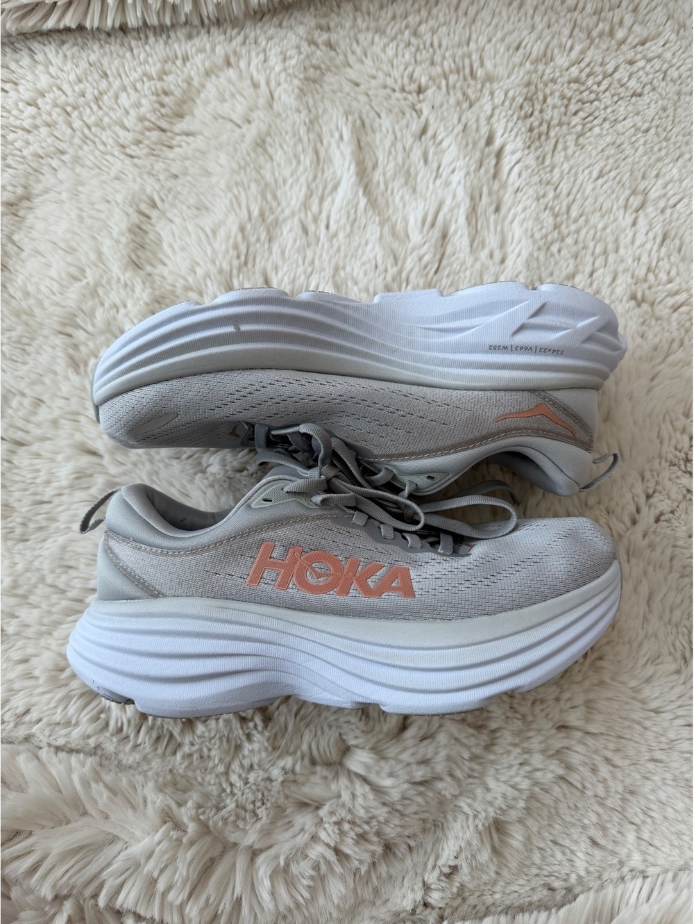 Hoka bondi 8 Women's Running Shoes Size 7.5 Light Gray with Pink Logo